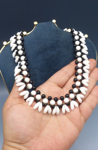 Ancien collier perles - en, verre