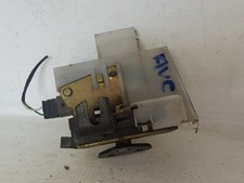 Gache de porte avant conducteur pour Renault scenic 1 essence 1.6 l de 1997