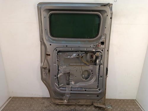 Porte laterale gauche nissan - laterale,