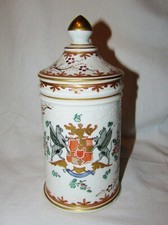 POT A PHARMACIE decor