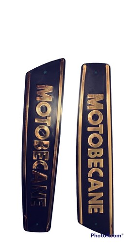 Paire monogrammes - de,