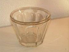 Ancien pot à confiture