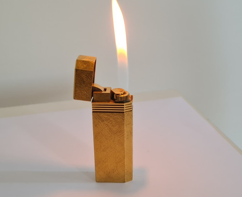 Briquet must cartier - de,