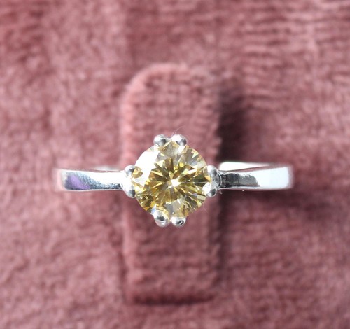Bague solitaire diamant rond - bague,
