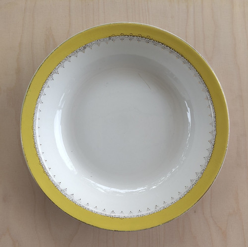 Grande assiette creuse - , digoin