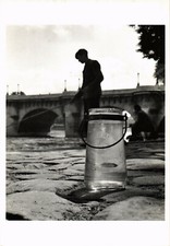 CPM ROBERT DOISNEAU, L'ABLETTE