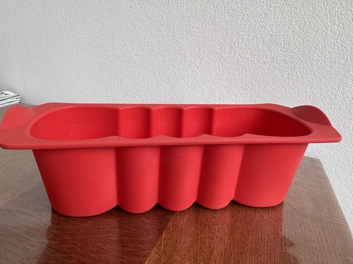 Moule cake rouge tupperware - à,