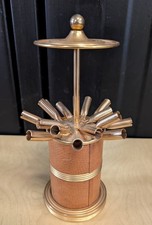 Adorable Distributeur De