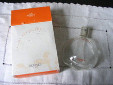 Boite et bouteille vide   "eau des merveilles" Hermes Paris