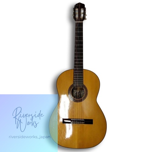 Guitare classique artisanale