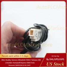 NEW Schneider SR2 USB01 PLC
