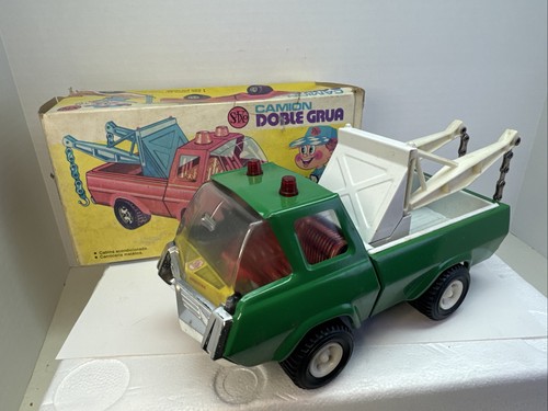1960 tin tow - truck, vintage