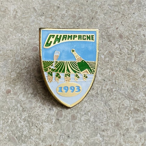 Pin champagne 1993 - pin’s, ++