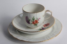 Tasse Assiette à dessert porcelaine KPM Berlin Allemagne (63917)