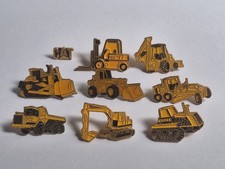 9 pin s CAT Tractopelle engin chantier travaux publics TP terrassement 