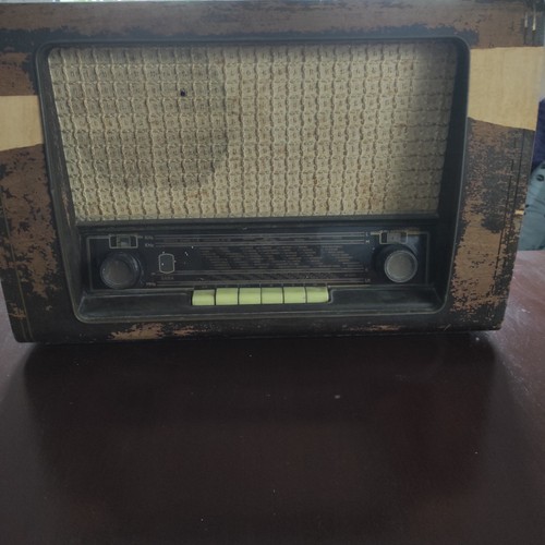 Vintage radio saba - radio,
