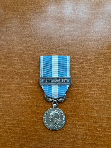 Medaille outremer avec - medaille, d'outremer