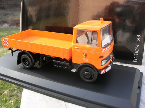 Schuco camion mercedes - schuco, 1/43