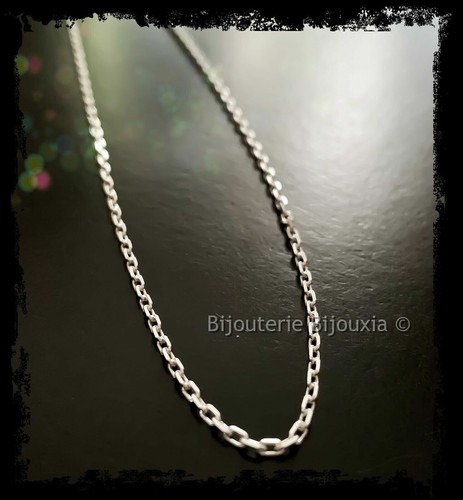 Chaîne cou longue - cou,