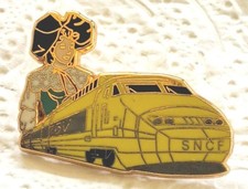 pin's. SNCF. TRAIN TGV  EST