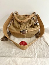 Sac à main Lancel Brigitte Bardot en cuir suédé camel avec la bandoulière et la