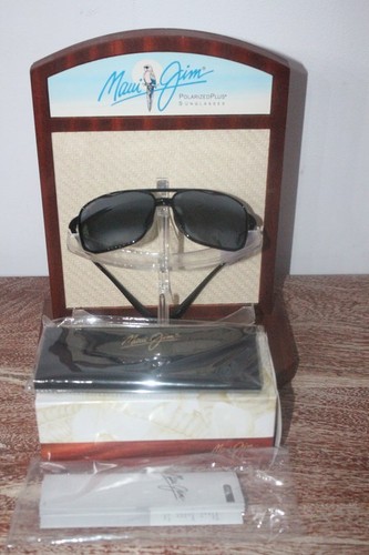 Neuf lunettes soleil maui - neuf,