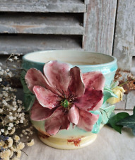 ANCIEN POT CACHE POT BARBOTINE FLEURS LONGCHAMP TERRE DE FER