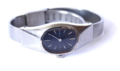 Montre mécanique ancienne
