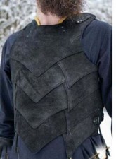 Armure en cuir sorcière
