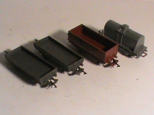 Lot wagons anciens ho - 4,