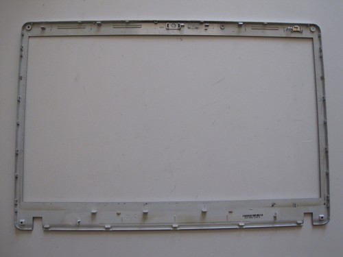 Plasturgie contour écran - ,