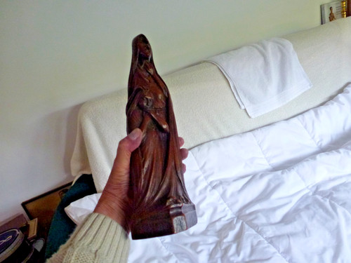 Statue femme corse chantant - chantant, le