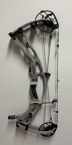 Hoyt carbon 60 70 - rx, 60-70#