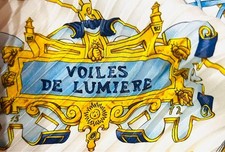 Foulard plissé en soie