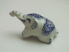 magnifique éléphant en porcelaine, décoré main olifant,elefant, G-tp2-18
