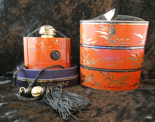 Flacon parfum opium yves - de,