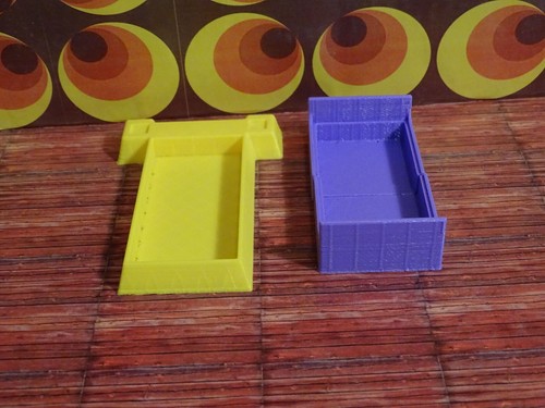 Deux lits plastique au - lits,