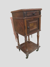 chevet en palissandre époque Louis Philippe dessus marbre . XX siècle .