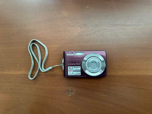 Nikon coolpix s210 0mp - coolpix,