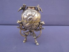 Ancien Petit vase tripode en bronze argenté, décor oiseaux, floral, Asie ?  XIXé