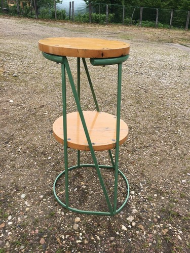 Etrange tabouret sellette - tabouret,