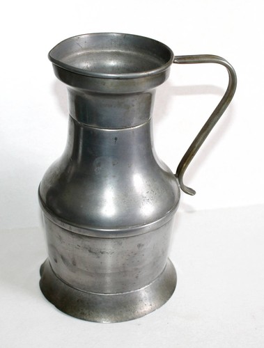 Jolie ancien grand pichet - pichet, a
