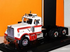 WHITE WESTERN STAR 4864 1970