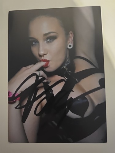 Furby bad girl autographe - furby,