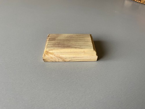 Socle bois brut pour - en,