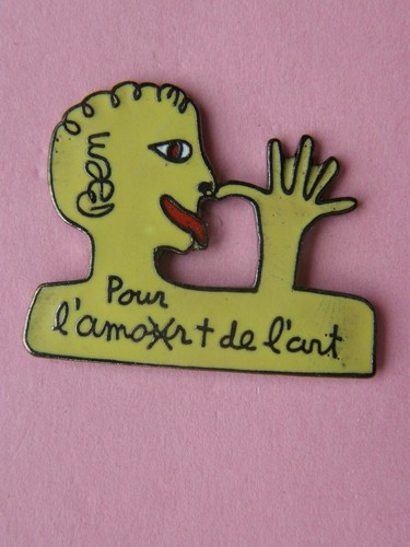 Pin ben vautier pour - pin's,