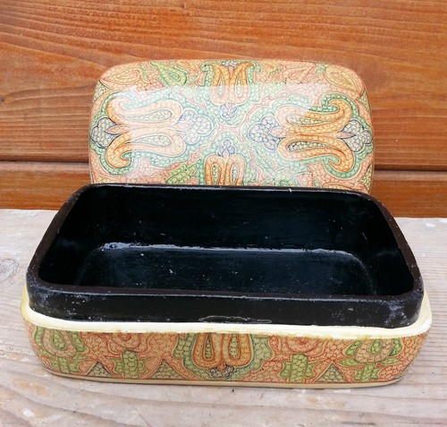 Ancienne boite carton - en,