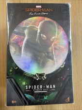 Hot Toys MMS541 Spider-Man Far
