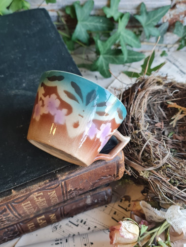 Ancienne tasses terre fer - tasses, de