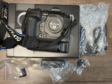OLYMPUS OM-D E-M1X Body